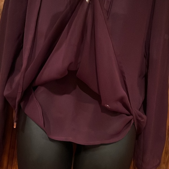 Calvin Klein Plum & Gold Long Sleeve - Picture 6 of 8